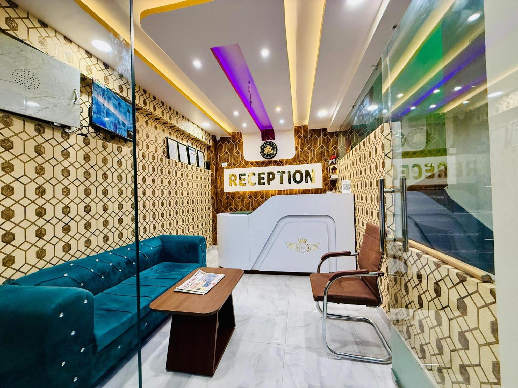Hotel Golden Crystal 巴特那 外观 照片